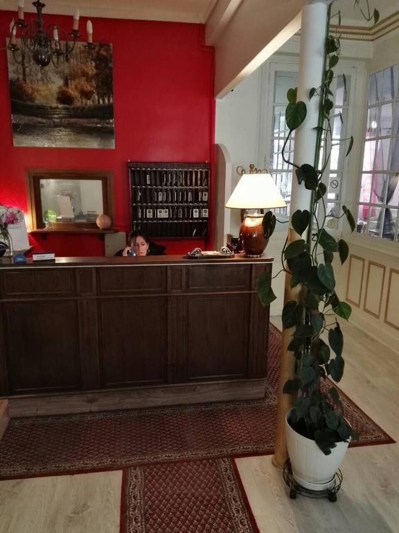 Hotel Nice Flore Vichy Dış mekan fotoğraf