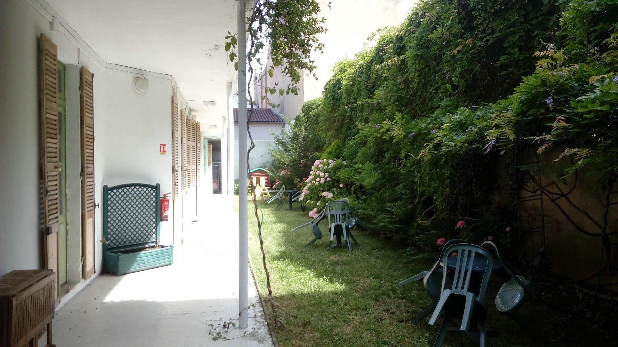 Hotel Nice Flore Vichy Dış mekan fotoğraf