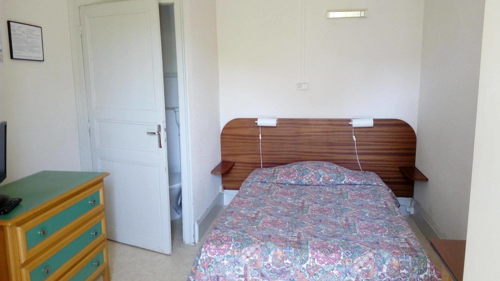 Hotel Nice Flore Vichy Dış mekan fotoğraf