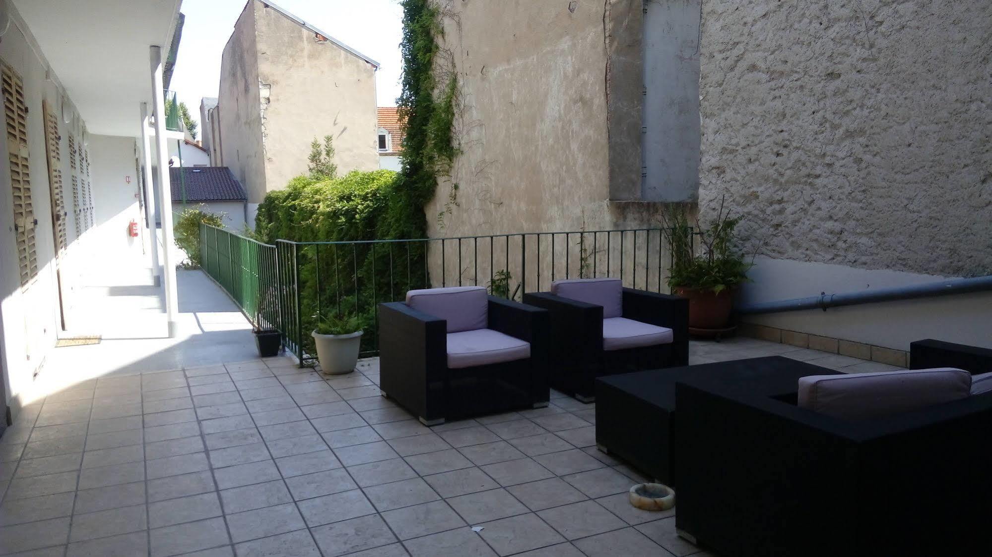 Hotel Nice Flore Vichy Dış mekan fotoğraf