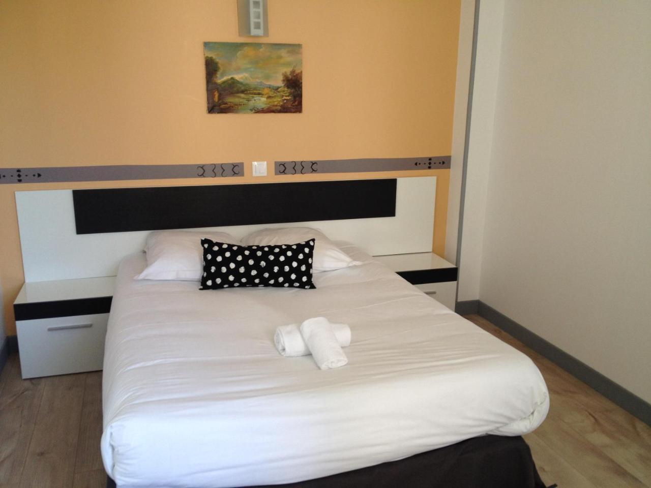 Hotel Nice Flore Vichy Dış mekan fotoğraf